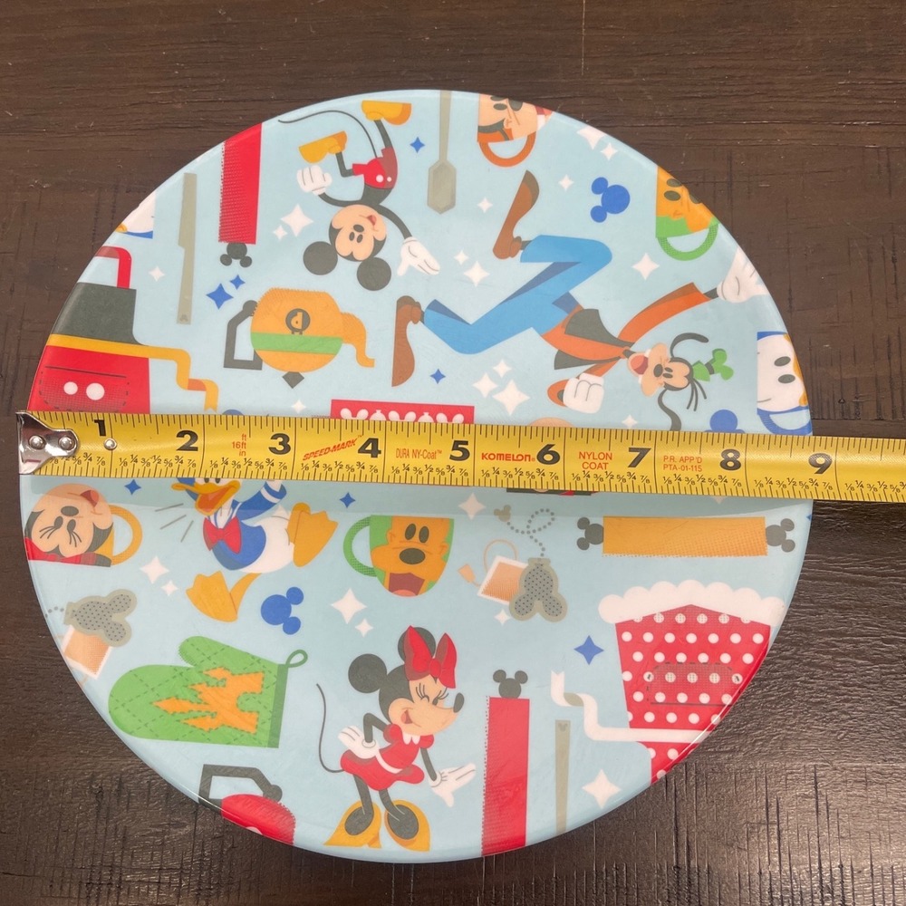 Disney Parks Melamine Dinner Plate Mickey Minnie Donald Goofy Kitchen Print 9" - Picture 4 of 4